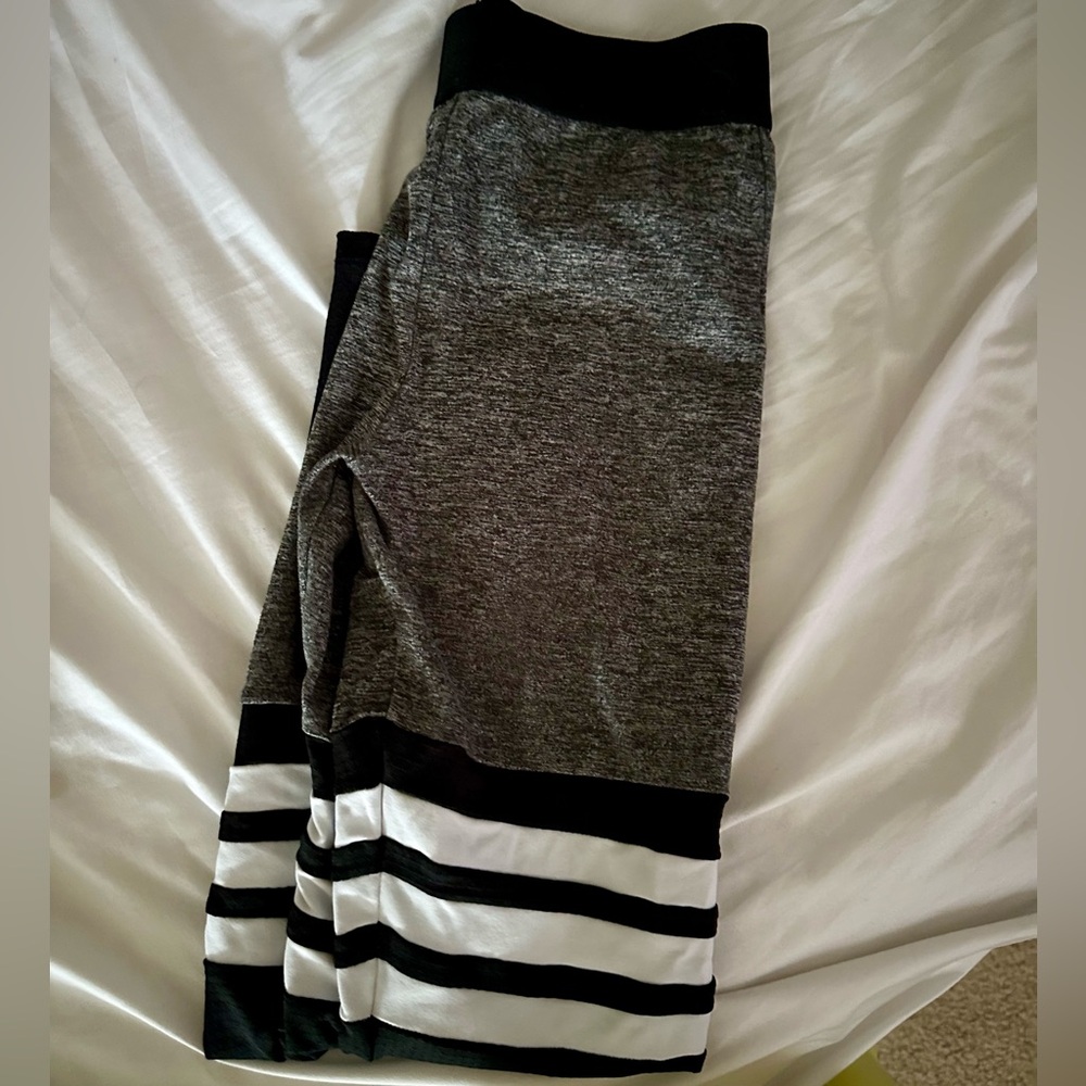 OG Bombshell sportswear leggings